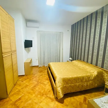 Bed & Breakfast B&B Les Fontaines Pompei 2*